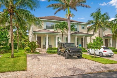 /international/us/10191-s-ocean-drive-unit-b-1-jensen-beach-fl-110094398344/