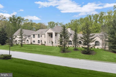 /international/us/6-evan-way-pikesville-md-110107569069/