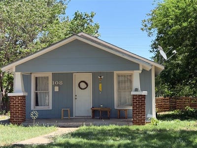 /international/us/108-n-hitchcock-street-hobart-ok-110108576834/