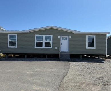 /international/us/pinewoods-trail-lot-45-2-oakland-me-110108152637/