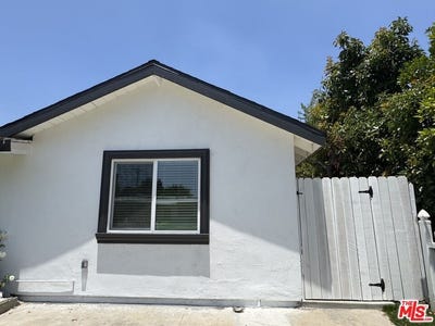 /international/us/19459-keswick-st-reseda-ca-110109103892/