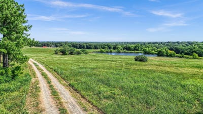 /international/us/1200-county-road-1215-savoy-tx-110110027770/