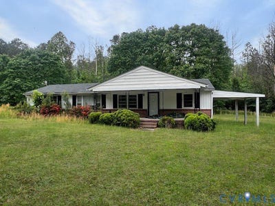 /international/us/565-town-bridge-road-saluda-va-110107750971/