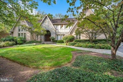 /international/us/8917-harvest-square-court-potomac-md-110108394147/