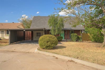 /international/us/715-harmon-circle-moore-ok-110120056989/