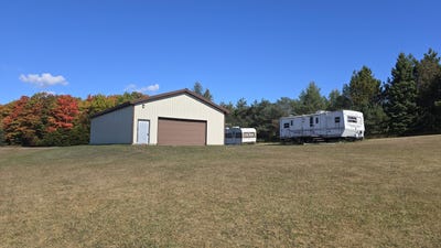 /international/us/28400-w-h-40-trout-lake-mi-110110268477/