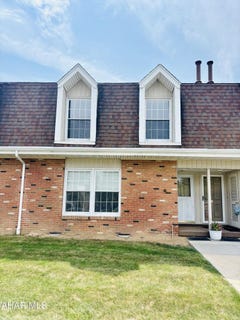 /international/us/556-sunbrook-manor-drive-duncansville-pa-110101360710/