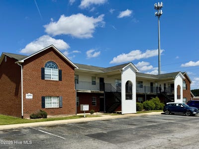 /international/us/1291-park-w-drive-greenville-nc-110106952480/