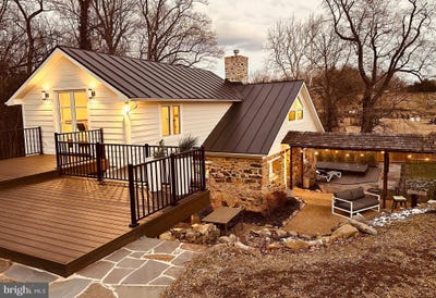 /international/us/35500-troon-court-round-hill-va-110107242103/