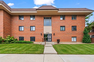 /international/us/2335-s-main-street-lombard-il-110120425355/