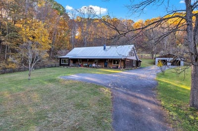 /international/us/437-still-house-hollow-rd-saltville-va-110100817819/?lang=en