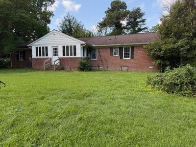 /international/us/2921-frying-pan-farm-lane-wicomico-va-110101125027/