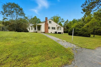/international/us/180-hill-ave-keysville-va-110107280381/