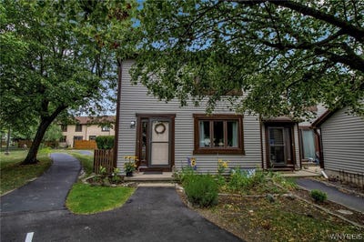 /international/us/1301-charlesgate-circle-east-amherst-ny-110120615290/
