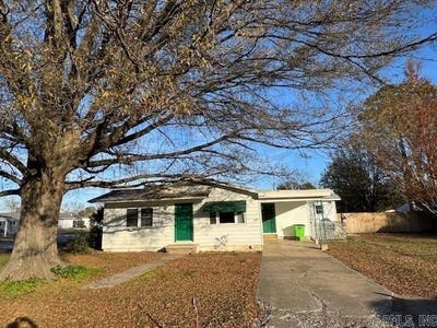 /international/us/602-s-greenlaw-street-carlisle-ar-110104255939/