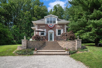 /international/us/10177-w-snyder-road-westville-in-110100679469/?lang=zh-tw