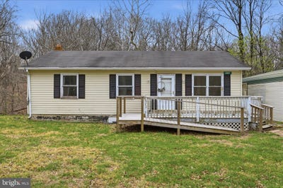 /international/us/397-white-oak-lane-bluemont-va-110106985600/