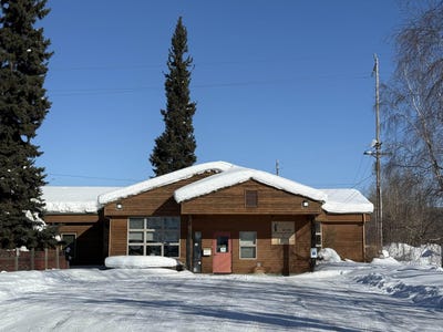 /international/us/104-kutter-road-fairbanks-ak-110106927173/
