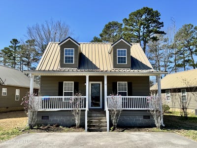 /international/us/17-pearl-parkway-iuka-ms-110098087685/