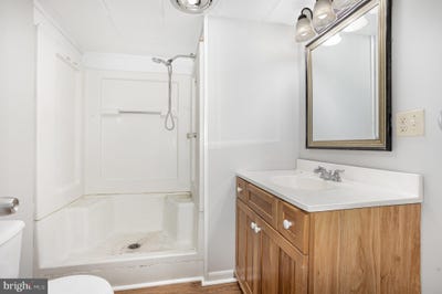 /international/us/40-meadowbrook-court-new-cumberland-pa-110100728532/