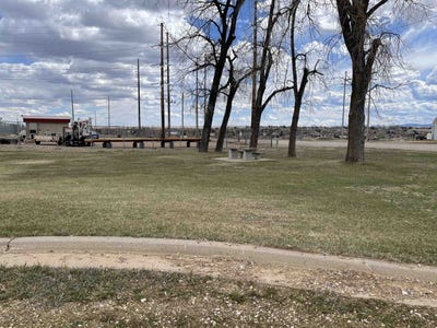 /international/us/tbd-hilltop-circle-belle-fourche-sd-110091433441/
