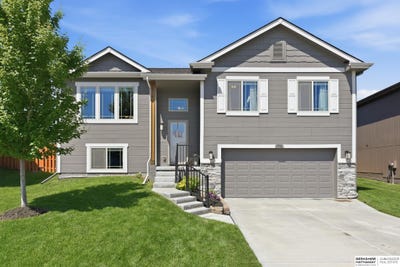 /international/us/7716-n-147th-avenue-circle-bennington-ne-110108478112/