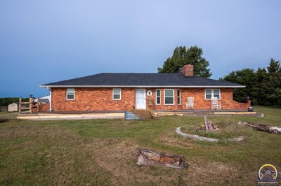 /international/us/14762-175th-st-nortonville-ks-110102224375/
