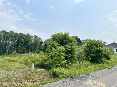 /international/us/27-broadway-road-saugerties-ny-110100197120/?lang=zh-tw