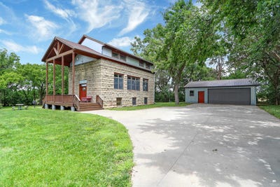 /international/us/11905-dundon-road-milford-ks-110108982844/
