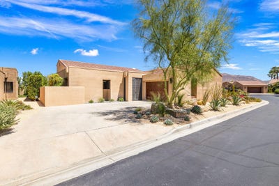 /international/us/73183-silverleaf-court-palm-desert-ca-110107746828/