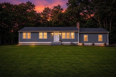 /international/us/8-galloway-rd-chelmsford-ma-110108851187/