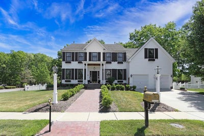/international/us/200-prancer-road-egg-harbor-township-nj-110108342910/