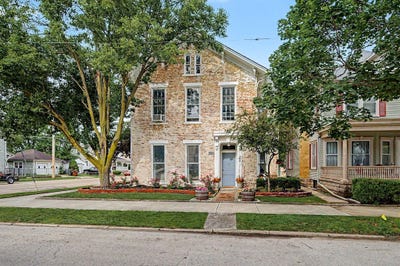 /international/us/402-broadway-piqua-oh-110108332893/