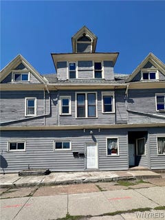 /international/us/160-w-ferry-buffalo-ny-110108297099/