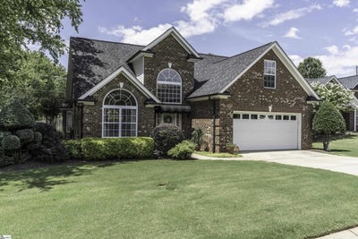 /international/us/132-glenaire-drive-greer-sc-110108553082/