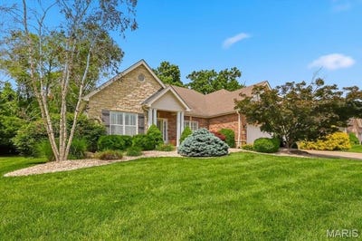 /international/us/5532-wooded-creek-drive-o-fallon-mo-110108538753/