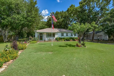 /international/us/529-lee-street-cedar-hill-tx-110109009098/