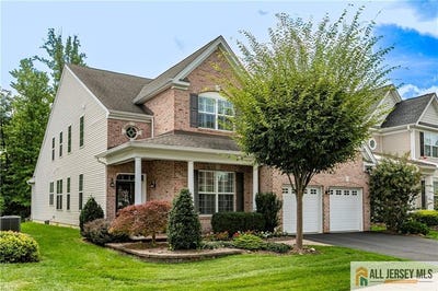 /international/us/11-bellingham-drive-south-brunswick-nj-110110107912/