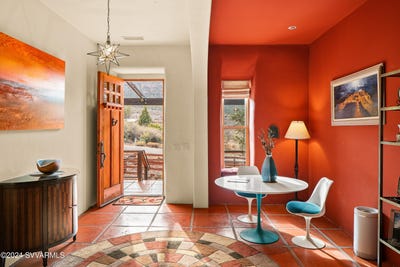 /international/us/75-raintree-rd-sedona-az-110096224274/?lang=en