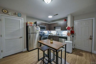 /international/us/680-6th-avenue-ne-tuscaloosa-al-110108364632/