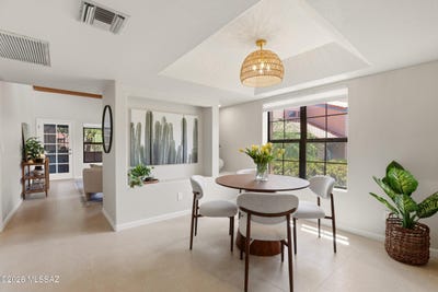 /international/us/5326-n-paseo-de-la-terraza-tucson-az-110120612157/