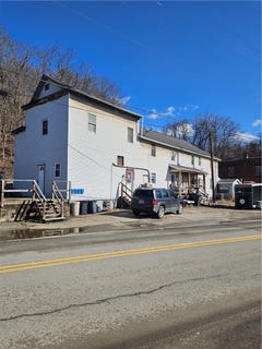 /international/us/501-main-st-belle-vernon-pa-110106447446/