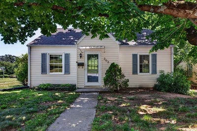 /international/us/303-grubert-ave-staunton-va-110109215726/