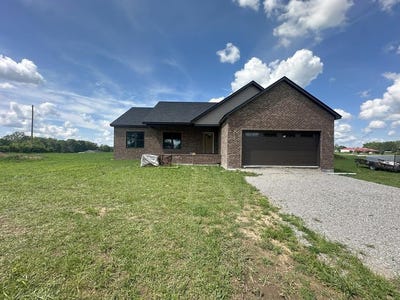 /international/us/238-thacker-road-grimsley-tn-110098041592/