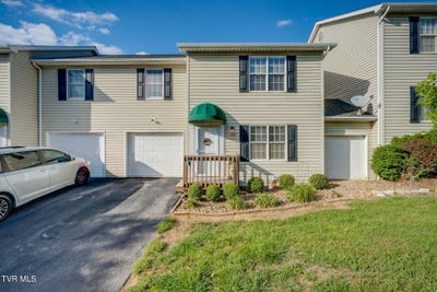 /international/us/105-glenstone-court-johnson-city-tn-110108063078/