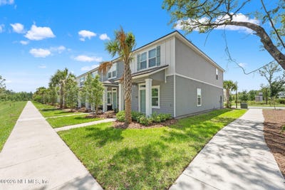 /international/us/817-rivertree-place-middleburg-fl-110108092695/