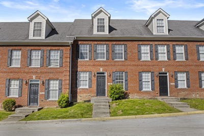 /international/us/209-old-todds-road-lexington-ky-110099385798/