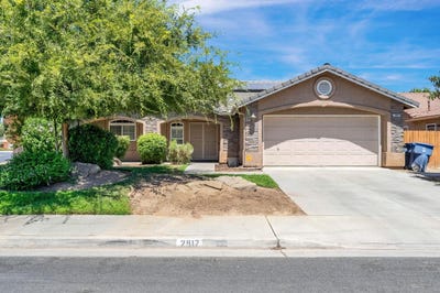 /international/us/2917-eagle-way-madera-ca-110101455625/