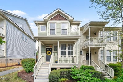 /international/us/517-village-loop-drive-apex-nc-110107209119/