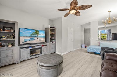 /international/us/3627-pine-oak-circle-unit-101-fort-myers-fl-110098086979/